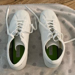 Rothy’s lace up sneakers women’s size 11